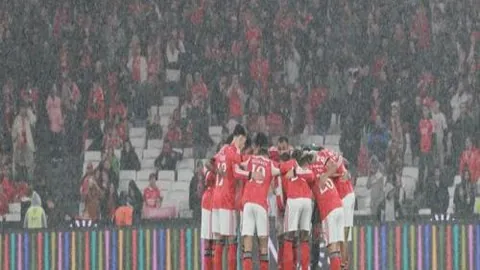 福克斯追求与布朗共筑和谐，寻觅宁静时光